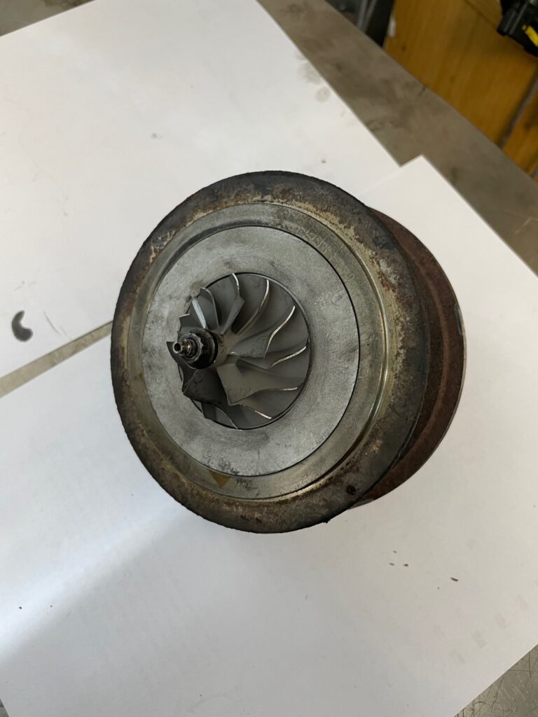 Corpul turbinei asamblat