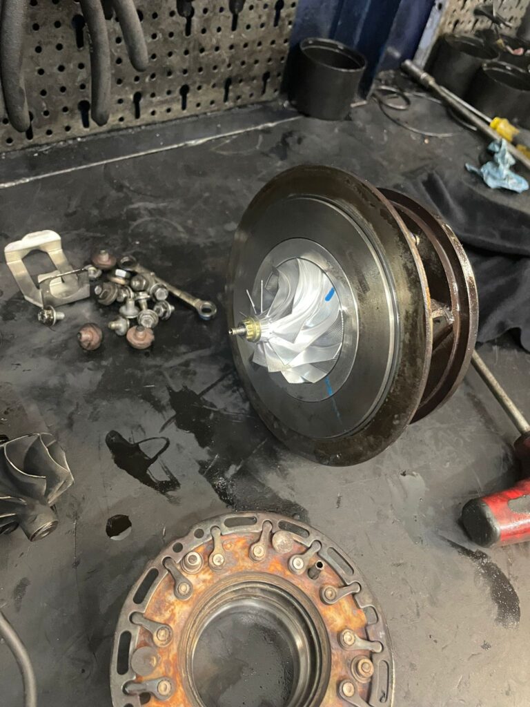 Miezul asamblat turbina Audi A8