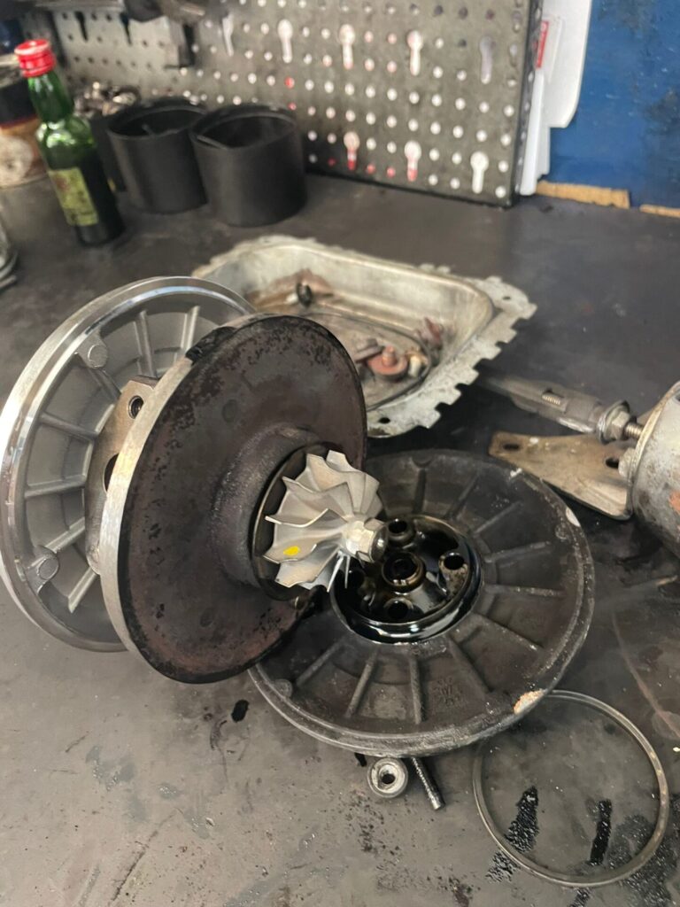 Miezul turbinei Ford Focus