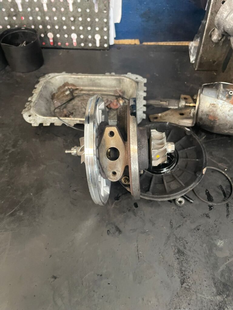 Miezul turbinei Ford Focus