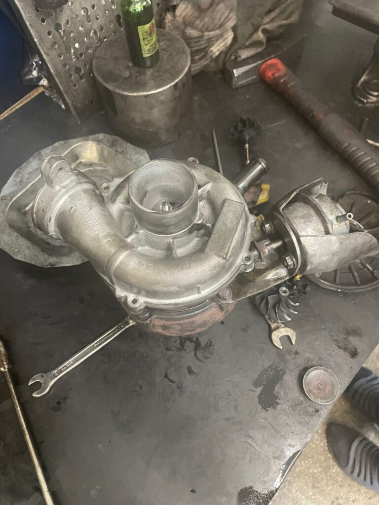 Turbina desfacuta Volvo V40