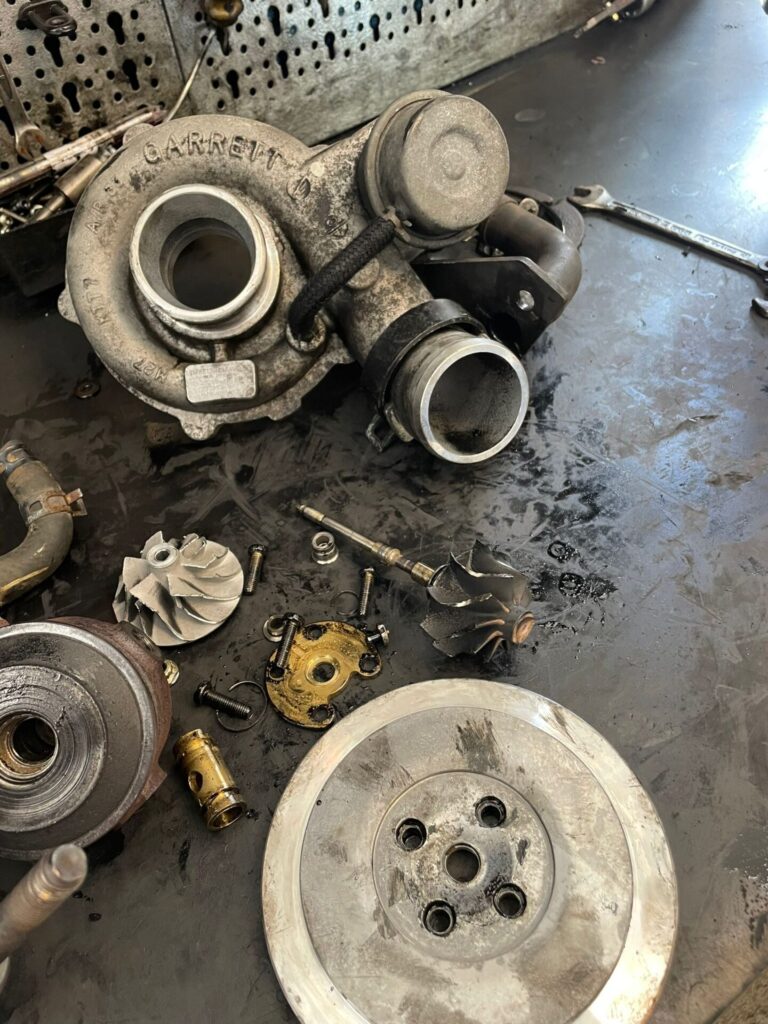 Turbosuflanta Kia Sorento dezasamblata