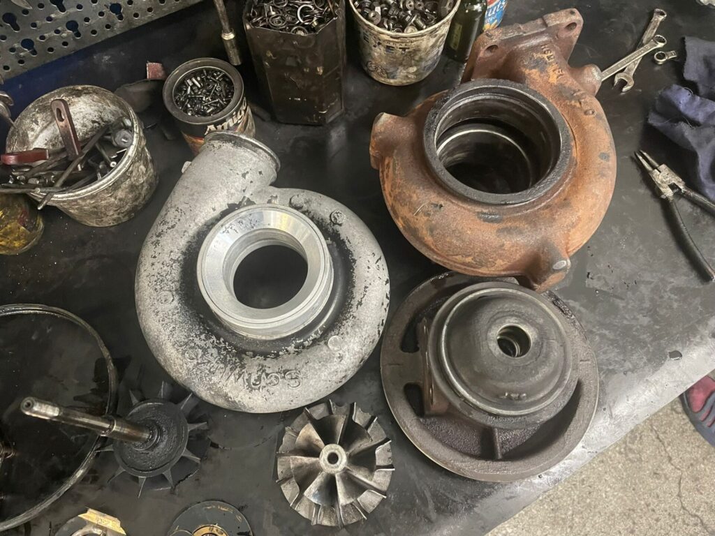 Turbina Caterpillar 416C desfacuta