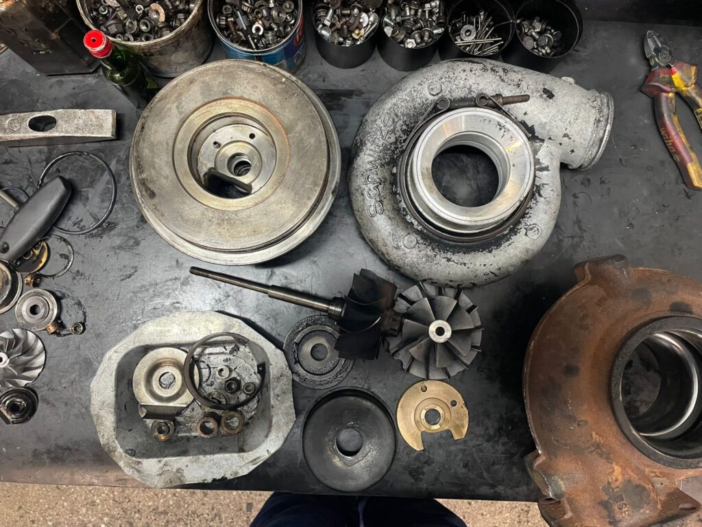 Turbosuflanta Cummins LKW desfacuta