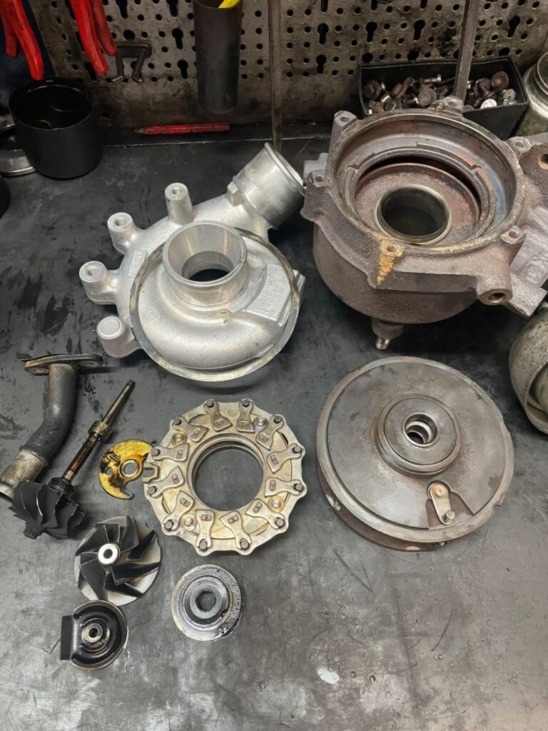 Turbina desfacuta Mitsubishi