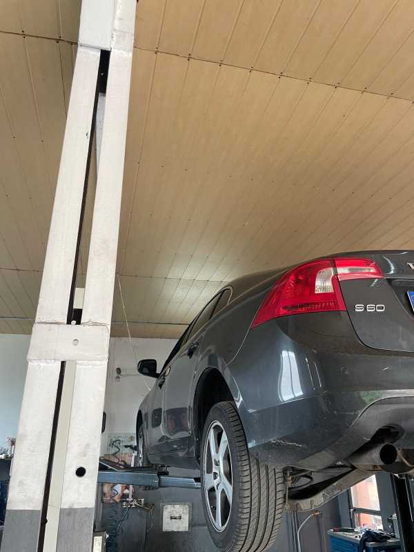 Demontare turbosuflanta Volvo S60 2.0 163 CP 2012