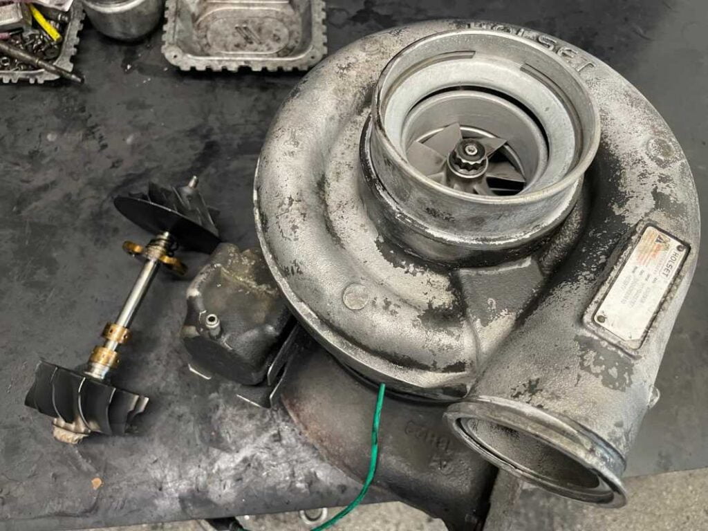 Turbosuflanta Iveco Cursor 10