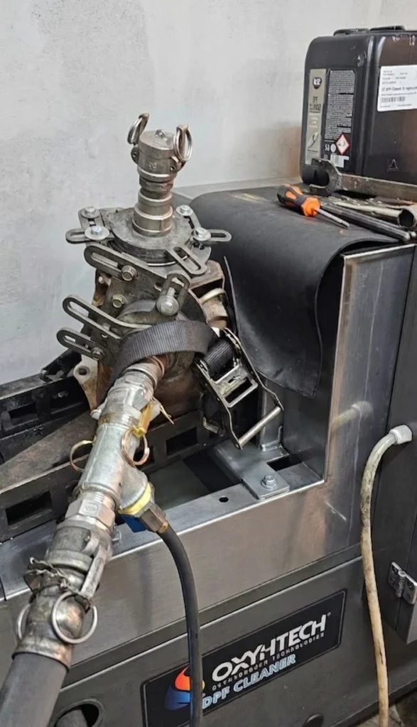 dpf-dublu-in-timpul-procesului-de-curatare dpf-dublu-in-timpul-procesului-de-curatare