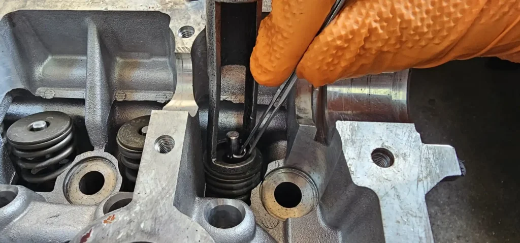 indepartarea-semiconurilor-de-fixare