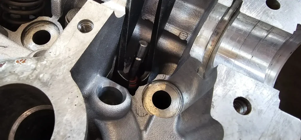 simering-nou-montat-pe-gidul-supapei