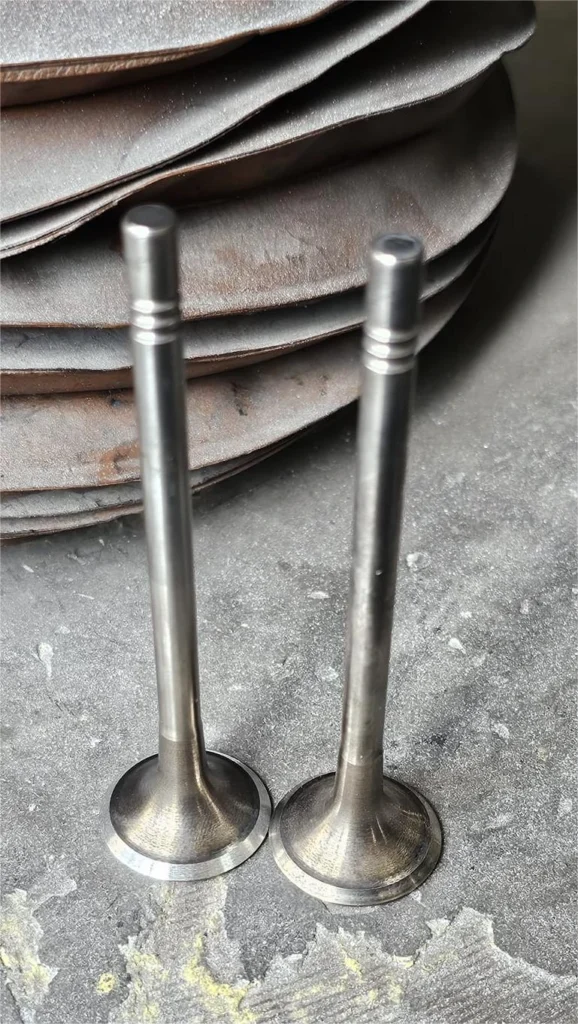 supape-inainte-si-dupa-rectificare